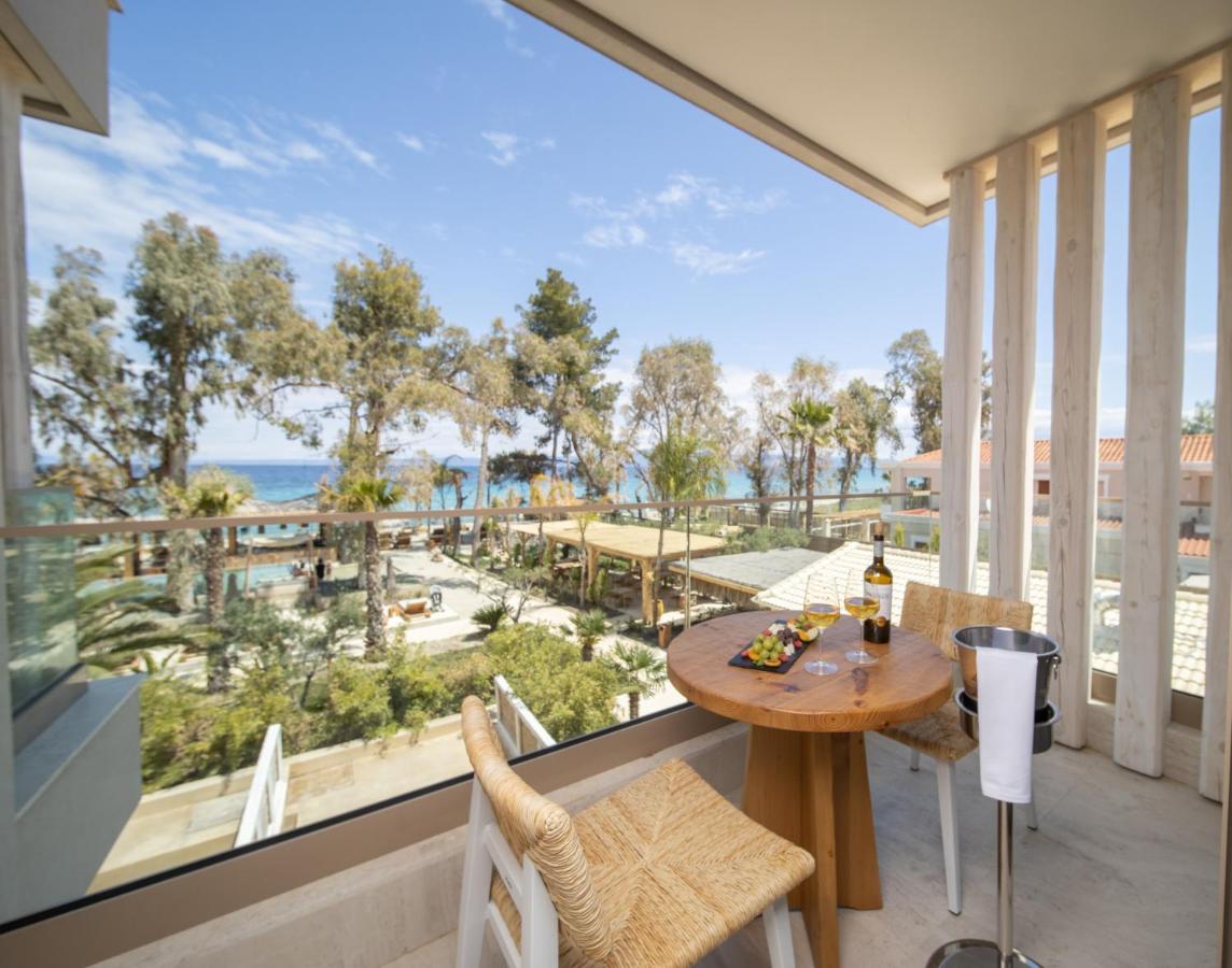 Mako Sea & Suites Pefkochori Exterior foto