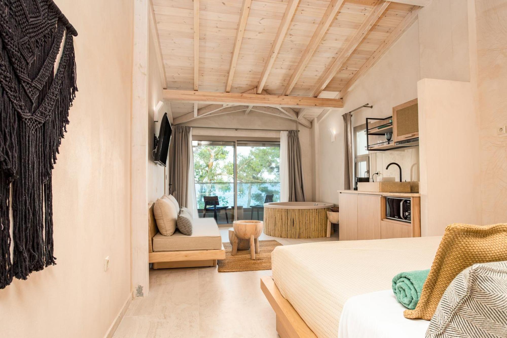 Mako Sea & Suites Pefkochori Zimmer foto