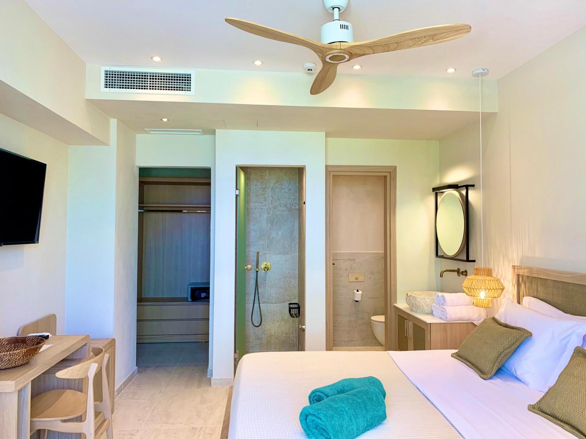 Mako Sea & Suites Pefkochori Zimmer foto